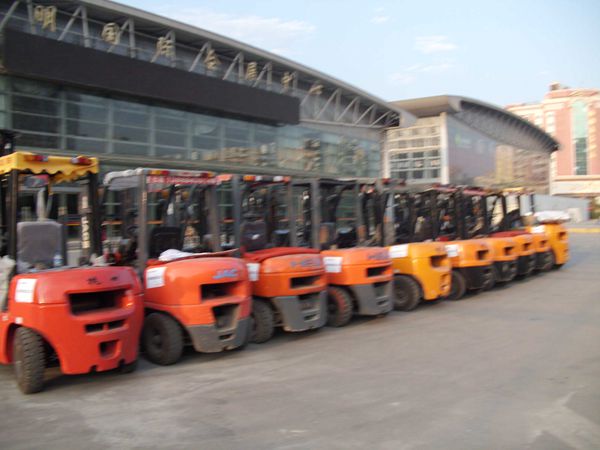 昆明機械設備租賃與團力叉車出租 專業設備與創新研發的雙輪驅動